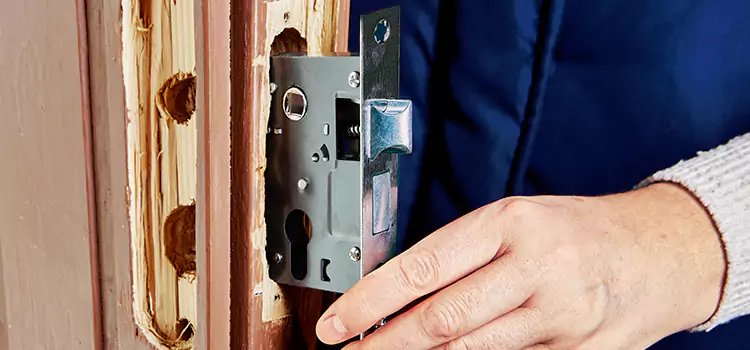 Garage Door Lock Replacement Waldorf